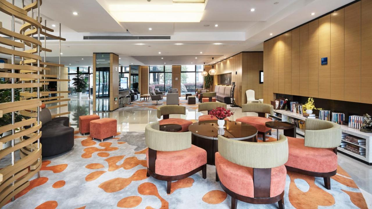 Holiday Inn Express Shanghai Gongkang By Ihg Exterior photo